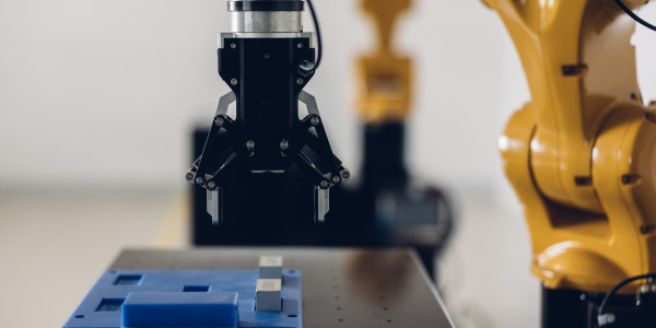 Garras Robóticas a Medida / Manos Robot / Grippers / EOAT Taradell · Fabricación de Pinzas a medida capaces de manejar piezas geométricas